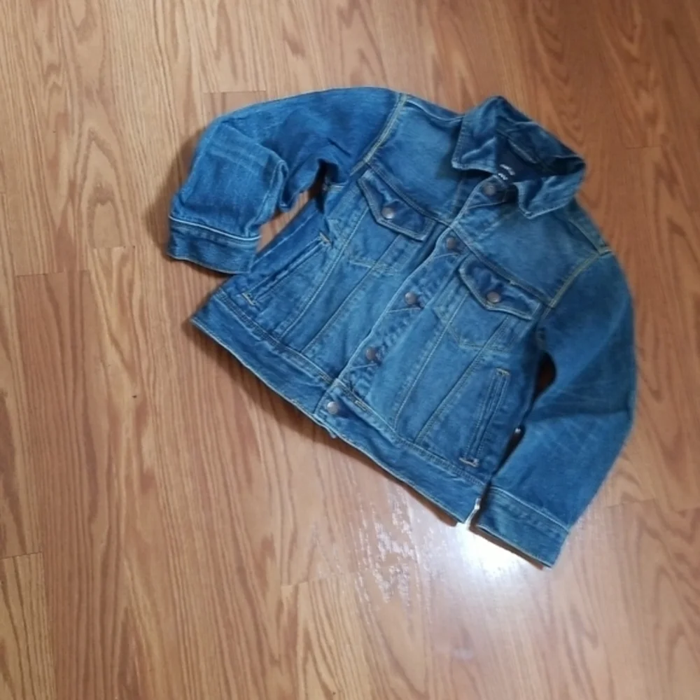 Gap kids jean jacket small